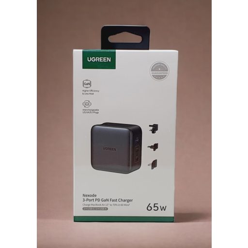 Ugreen 65W töltő adapter UK/US/EU csatlakozókkal egyszerre három eszközhöz