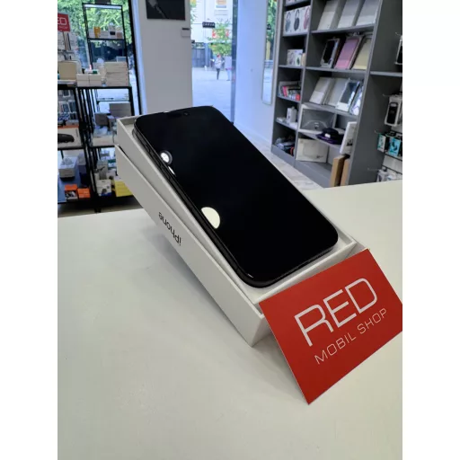 iPhone 16 Pro Max 256GB Fekete Titán 2027.11-ig Apple garancia