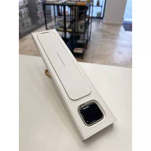 Apple Watch Series 6 40mm Cellular Silver, Fehér sportszíjjal