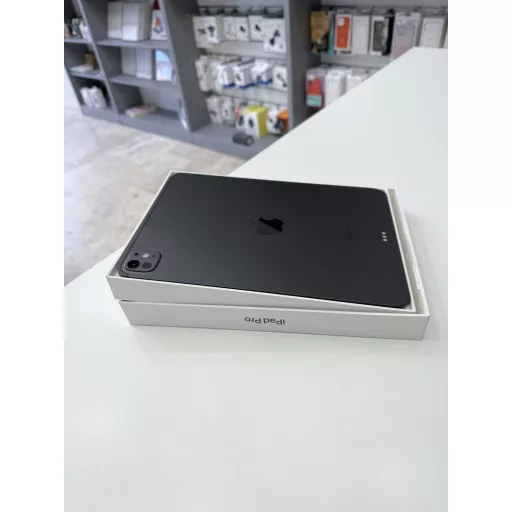 Apple iPad Pro M4 2024 Wi-Fi 11" 256GB Asztroszürke Gyári Apple garancia: 2025. június-ig