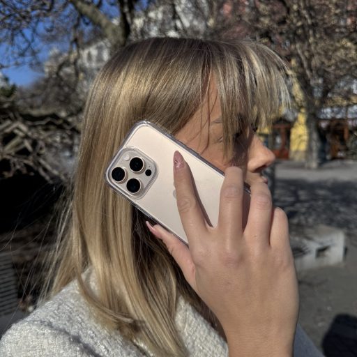 Skech Crystal víztiszta átlátszó ütésálló iPhone 16 Pro Max tok, hátlap