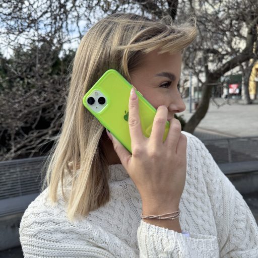 Skech Neon Lime ütésálló iPhone 13 tok, hátlap